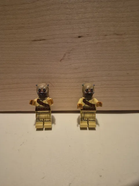 LEGO Star Wars Tusken Raider Minifigure Lot of 2