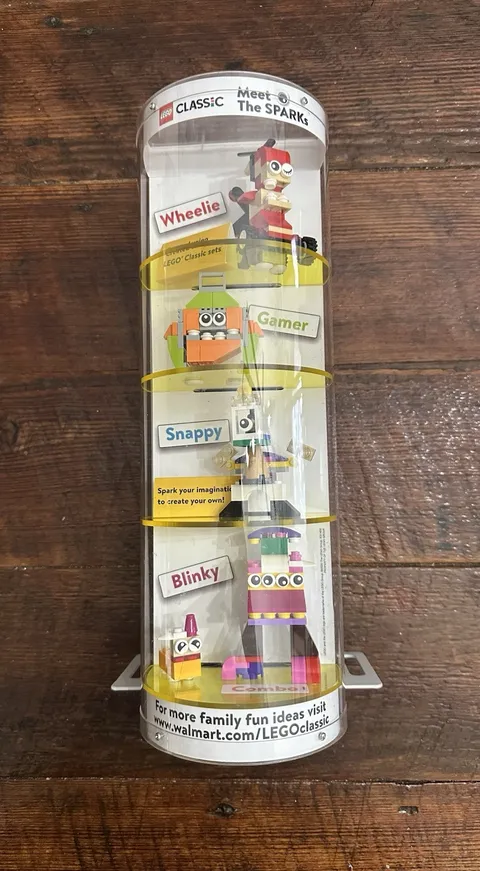 Very Rare LEGO Meet The Sparks Tube Complete Store Display Character Figures