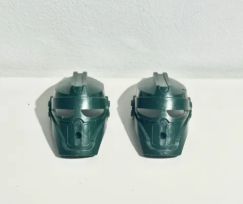 LEGO 2x DARK GREEN BIONICLE MASK MAHIKI Part #47307 from set 8605 8723