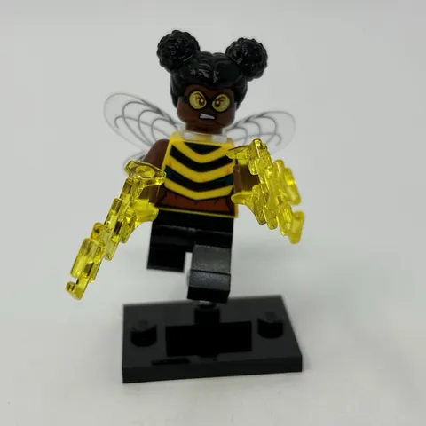 Lego Bumblebee Minifigure Collectible DC Super Heroes Series CMF Complete