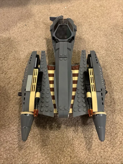 LEGO Star Wars General Grievous' Starfighter (8095) - No Minifigures