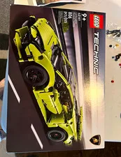 LEGO Technic Lamborghini Huracán Tecnica 42161 Pull Back 806 pcs Ages 9+ 2023