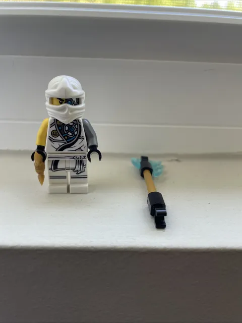 Lego Ninjago Zane Tournament of Elements Robe Battle Damage(njo0228)