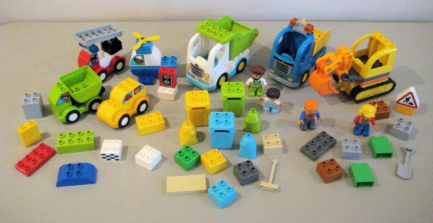 Lego Duplo 10886 Car Creations 10945 Garbage Truck 10812 Truck & Excavator
