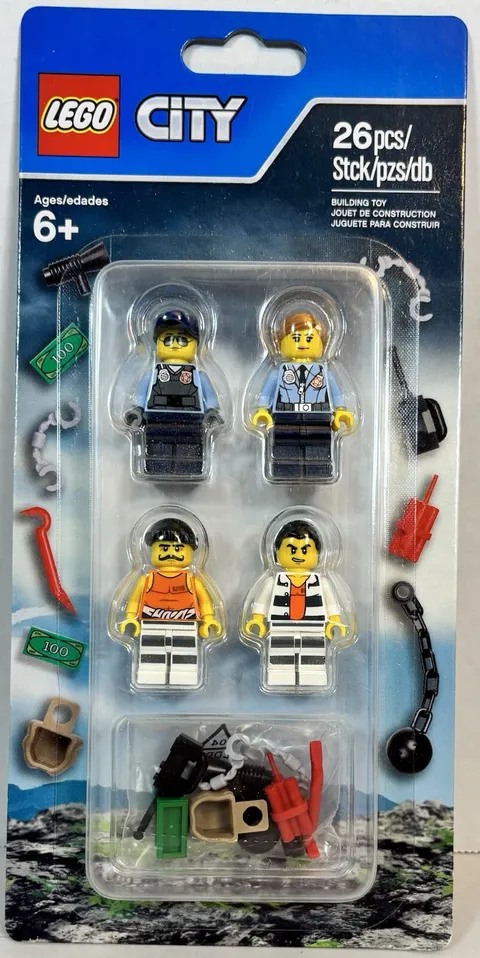 LEGO (853570) City: Police Accessory New Sealed Retired Cops Robbers Minifigures