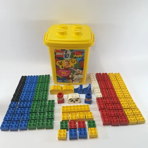 Vintage Lego Duplo Animal Set 1797 with Box Bucket 92 Pieces 1996