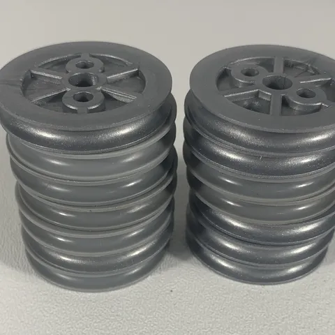 K’nex Gray Tire Lot 22 Pieces Plastic Building Toy Parts