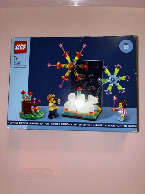 Lego Brand New Limited Edition Fire Works 40689