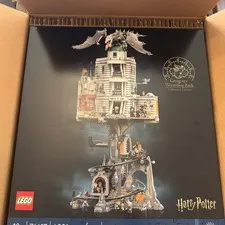 LEGO Harry Potter Gringotts Wizarding Bank Collector Edition (76417)(Sealed/NIB)