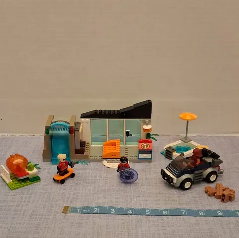 LEGO 10759 Elastigirl's Rooftop Pursuit The Incredibles Juniors 95pcs