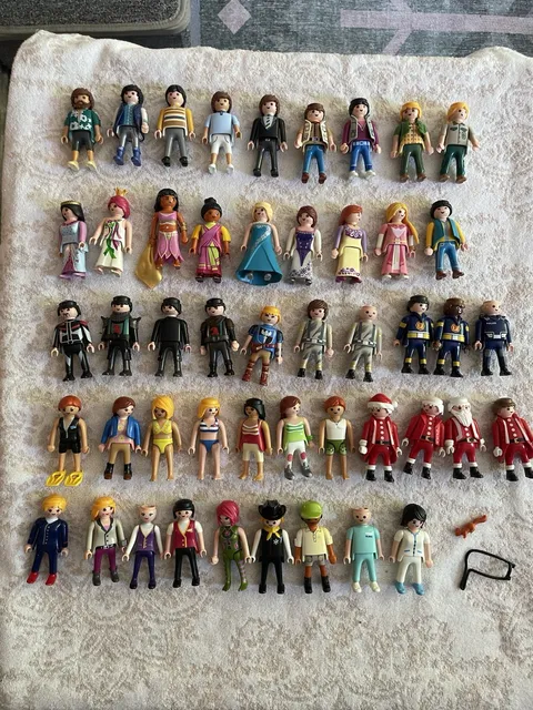 LEGO Minifigures Lot of 50 Assorted Mixed Themes Random Bulk Mixed Lot