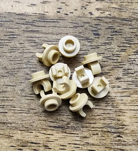 LEGO Tan Plate, Round 1 x 1 with Clip on Bottom QTY 10. Part No. 5264