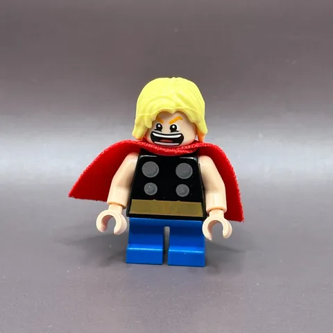 LEGO Minifigure Thor sh0485 Marvel Mighty Micros 76091 Short Legs