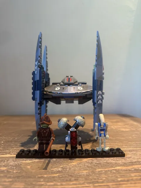Lego 75041 Star Wars  Vulture Droid Complete Minifigures SW0536