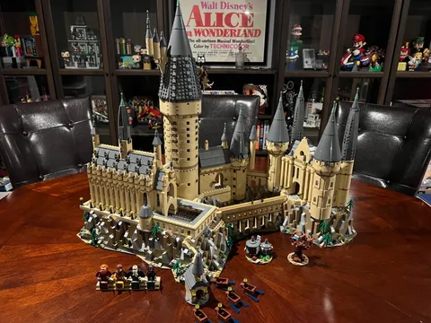 LEGO 71043 Hogwarts Castle – Used, Excellent Condition Adult Owned, Display Only