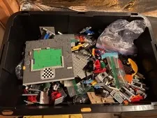 MAKE OFFERS Giant 40 lbs Bulk LEGO- Lot Marvel Daily Bugle , Star Wars, and more