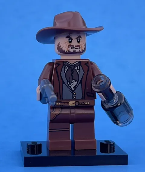 Lego Cowboy Wide Brim Hat & Brick Arms Gun