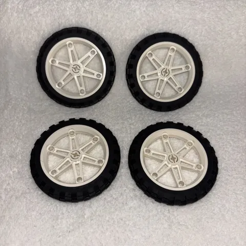 *Lot of 4* Lego Mindstorm Technic 81.6 x 15 Wheels Tires Motorcycle (2902 2903)