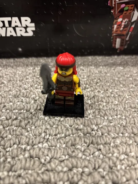 LEGO 71045 Series 25 CMF Fierce Barbarian