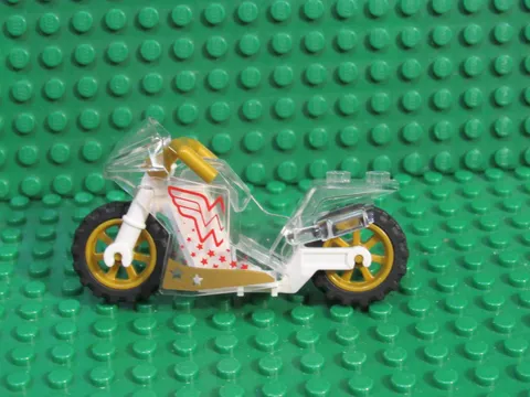 LEGO 41235 - DC Super Hero Girls: Wonder Woman Motorcycle Bike Trans-Clear MW11