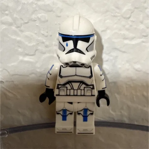 LEGO Star Wars GCC 501st Clone Trooper Kix Minifigure Official LEGO Helmet mint
