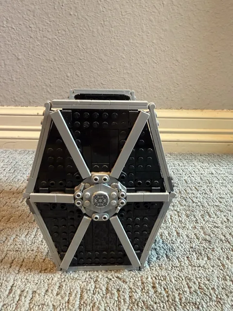LEGO Star Wars: Imperial TIE Fighter (75300)