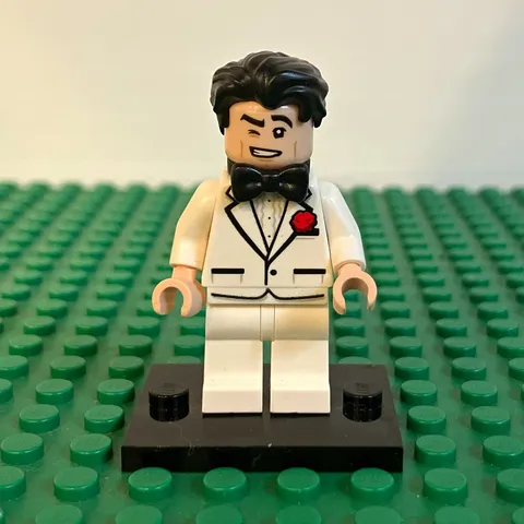 LEGO Bruce Wayne Minfigure 70909 w/ Bow Tie AUTHENTIC (READ DESC)