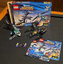 LEGO Super Heroes Batwing Battle Over Gotham City 6863 278pc