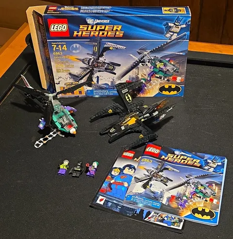 LEGO Super Heroes Batwing Battle Over Gotham City 6863 278pc