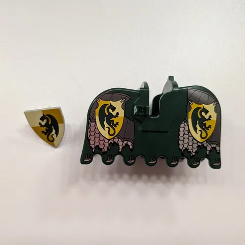 LEGO Castle Dragon Kingdom Barding And Shield (Broken Clip)