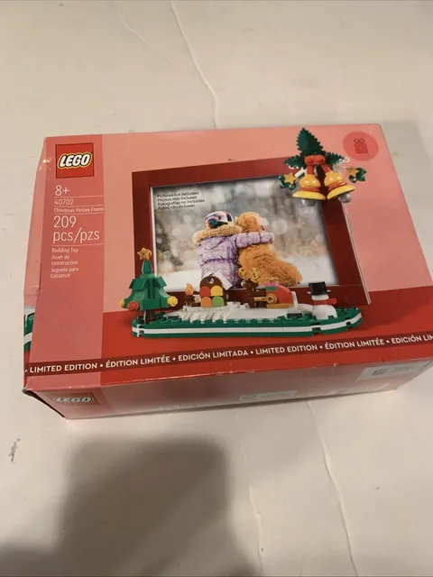 Sealed LEGO 40702 Limited Edition Christmas Picture Frame 209 Pcs Shelf Wear Ef8