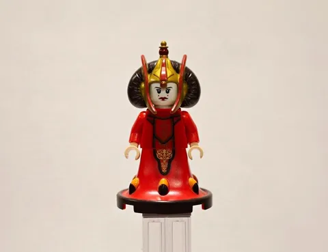LEGO Star Wars Queen Amidala Minifigure