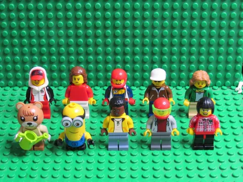 Lot Lego CITY minifigs Minion Animal crossing jurassic world RL67