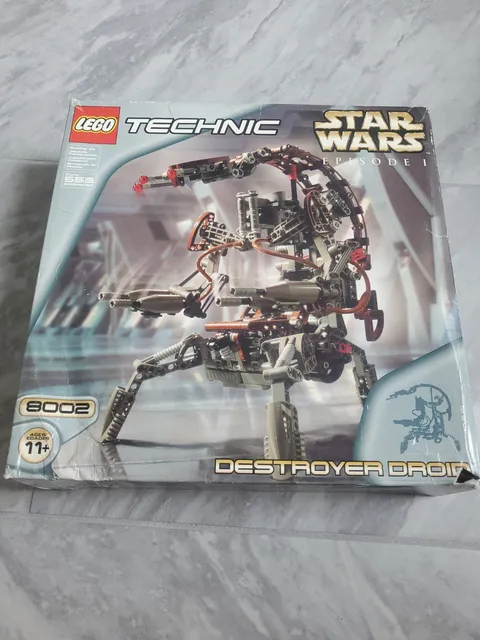 LEGO 8002 Star Wars Destroyer Droid NEW Please Read 