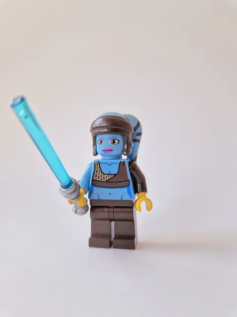LEGO Star Wars Aayla Secura Minifigure Jedi sw0284 Clone Turbo Tank 8098