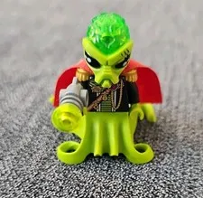 Lego Alien Conquest- ac011 Alien Commander Good Condition Used RARE Exclusive 