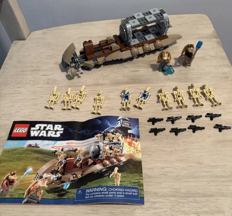 LEGO Star Wars The Battle of Naboo 7929 100% complete with all figures & manual