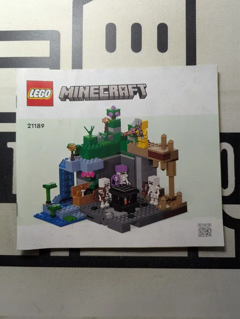 LEGO Minecraft 21189 The Skeleton Dungeon Instruction Manual Only! No Bricks!