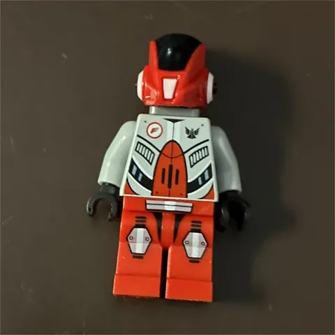 LEGO Galaxy Squad Red Robot Sidekick