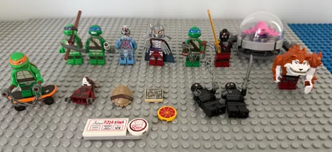 LEGO Teenage Mutant Ninja Turtles Minifigure Lot of 11 Dogpound Shredder