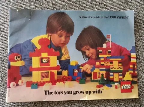 Vtg 85's A Parent's Guide to the LEGO System "The Toys You Grow Up With "