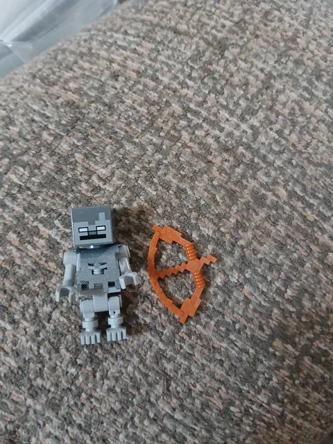 LEGO Minecraft Stray Dark Bluish Gray Cape Minifigure - min061 21142. M