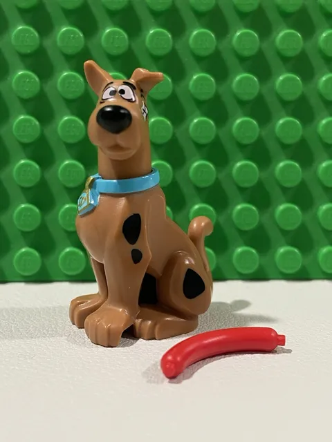 LEGO Scooby-Doo Scooby-Doo Figure w/ Hot Dog, Set #75903