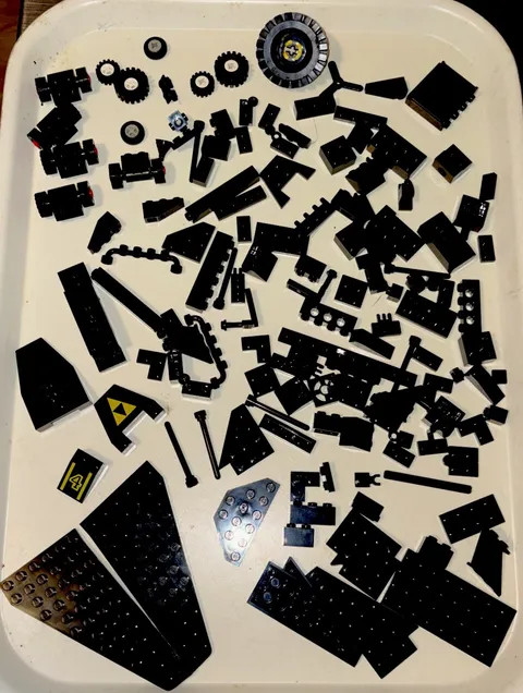 1Black LEGO Bulk Lot – Mixed Pieces, Plates, Slopes, Technic Parts