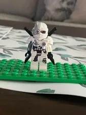 LEGO Nimdroid Sentry Minifigure