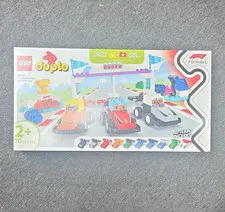 LEGO DUPLO F1 Team Racing Cars & Drivers 10445 Formula 1 70 pcs Age 2+