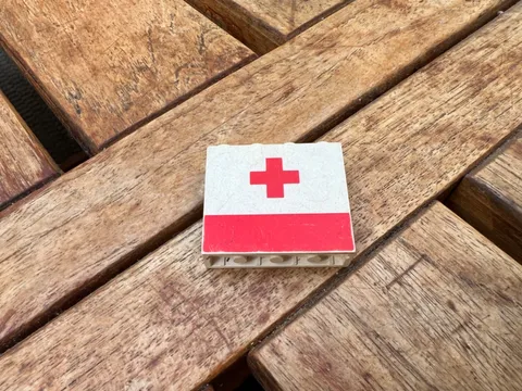 Lego White Panel 1x4x3 with Red Cross, Ambulance 4215ap02 set 6680 6691 Vintage