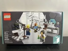 LEGO Ideas Research Institute (21110) 2014 NEW SEALED