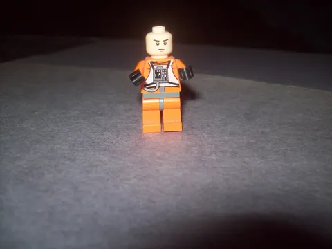LEGO STAR WARS LUKE SKYWALKER -PILOT SUIT MINIFIGURE FOR SETS #8129,#9493