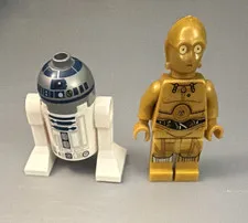 LEGO Star Wars Minifigure Lot of 2 R2-D2 & C-3PO Plastic Age 4+